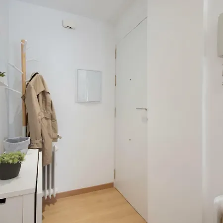 Acera Del Darro, Centrico